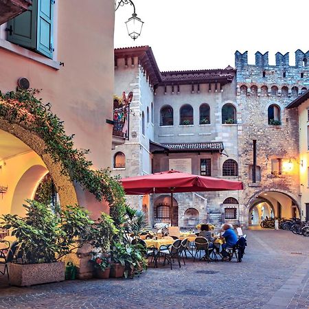 Appartamento Centro Storico Riva 2 - Happy Rentals Eksteriør billede
