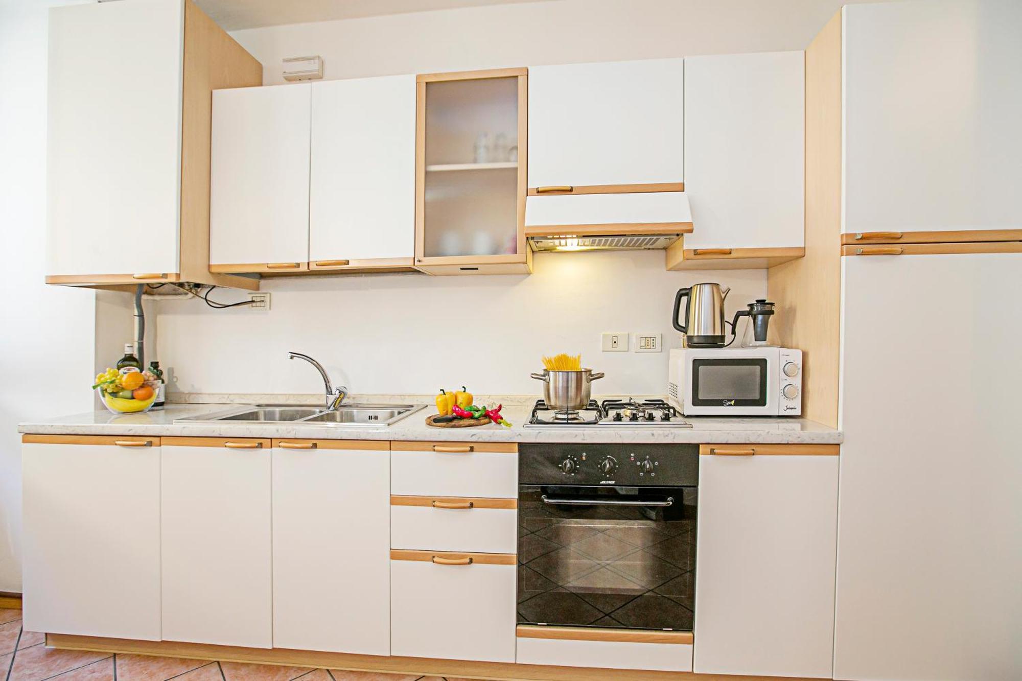 Appartamento Centro Storico Riva 2 - Happy Rentals Eksteriør billede